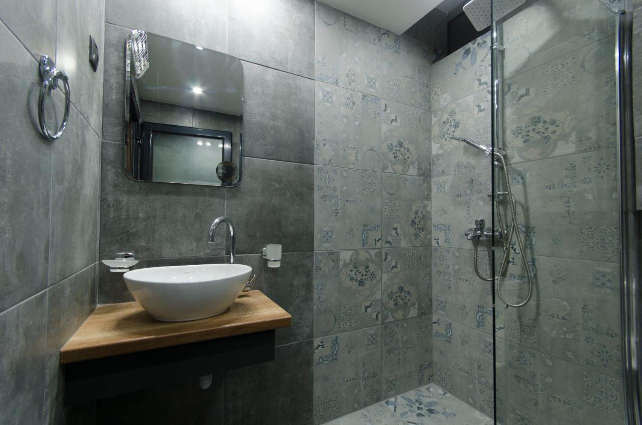 Ara Hotel Szkopje Kültér fotó