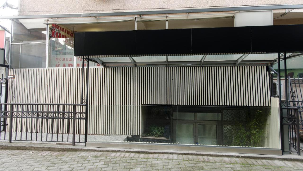 Ara Hotel Szkopje Kültér fotó