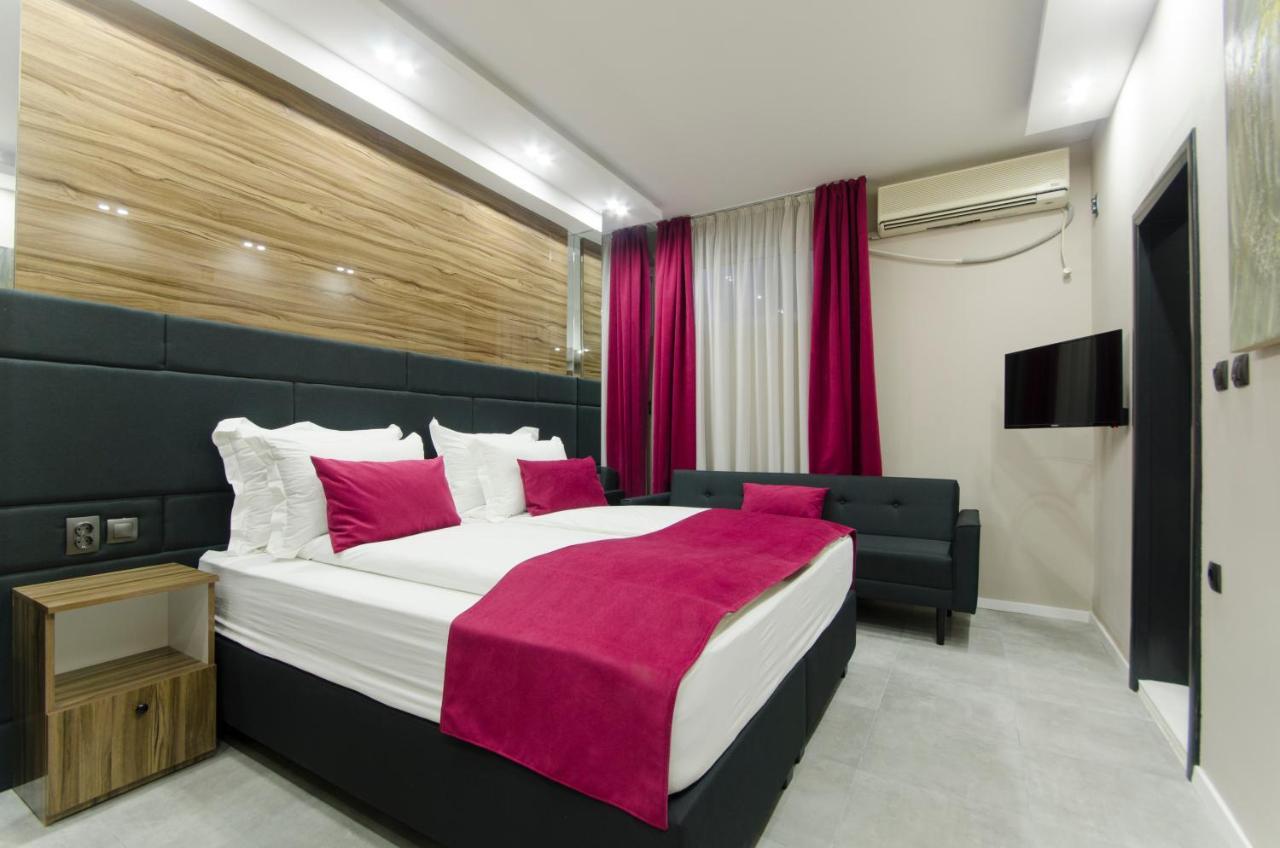 Ara Hotel Szkopje Kültér fotó