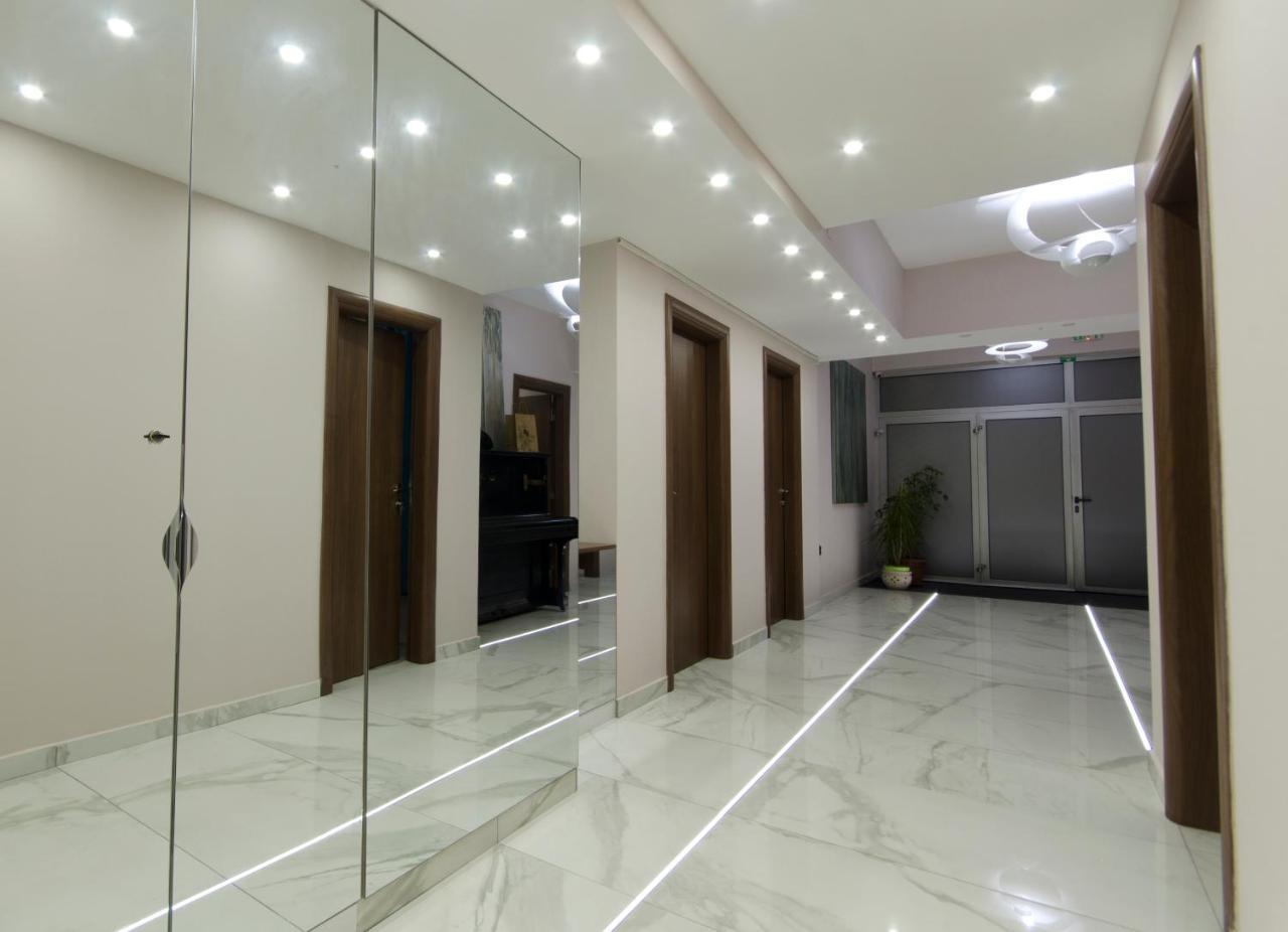 Ara Hotel Szkopje Kültér fotó