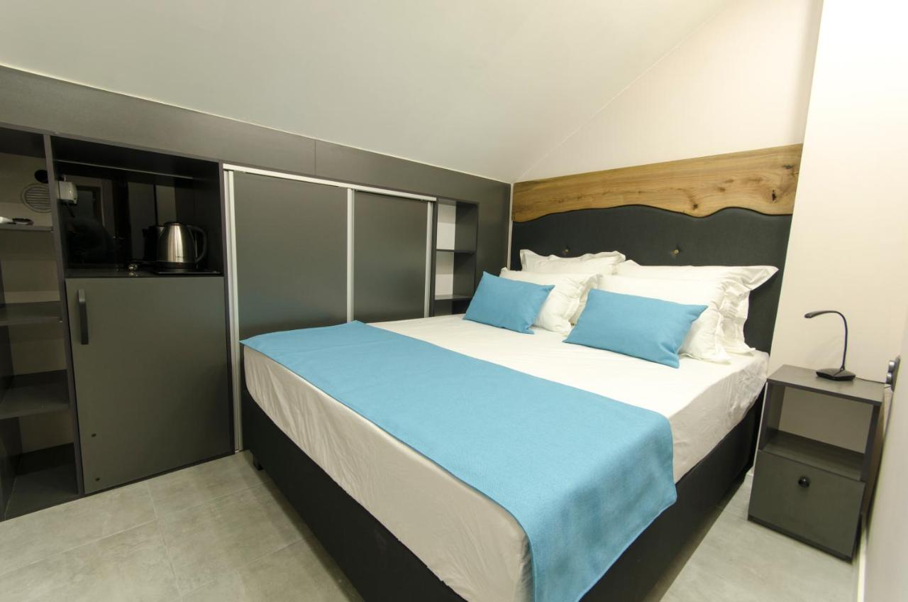 Ara Hotel Szkopje Kültér fotó