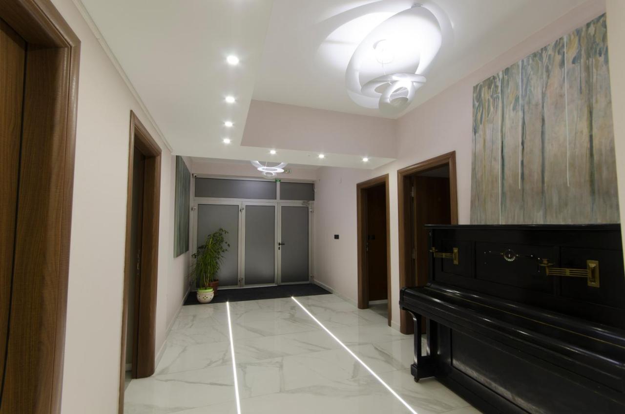 Ara Hotel Szkopje Kültér fotó