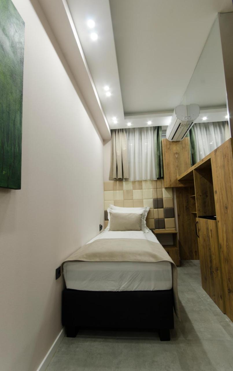 Ara Hotel Szkopje Kültér fotó