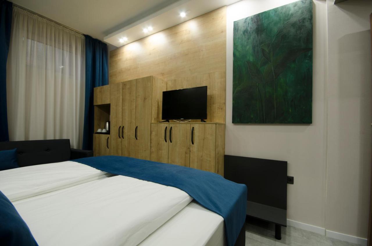 Ara Hotel Szkopje Kültér fotó